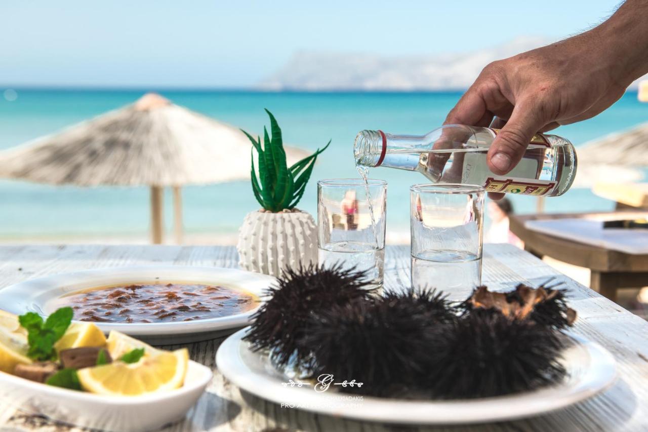 Molos Beach Rooms Kíssamos Eksteriør billede